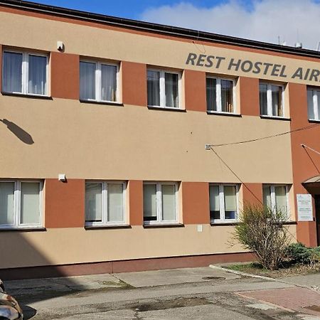Rest Hostel Airport Modlin Nowy Dwór Mazowiecki Exterior photo